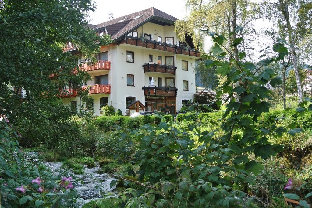 Enz Residenz Hotel Enzklösterle Buitenkant foto