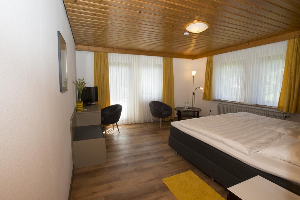 Enz Residenz Hotel Enzklösterle Buitenkant foto