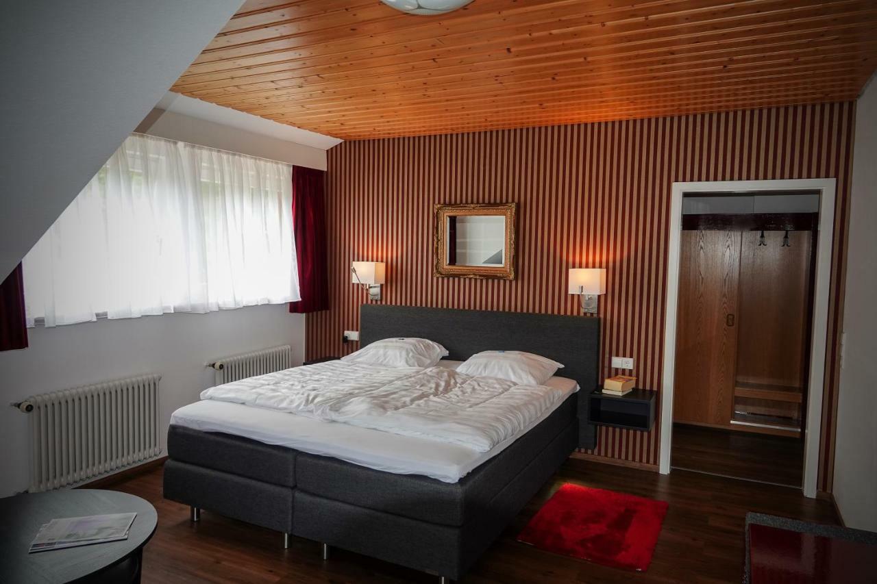 Enz Residenz Hotel Enzklösterle Buitenkant foto